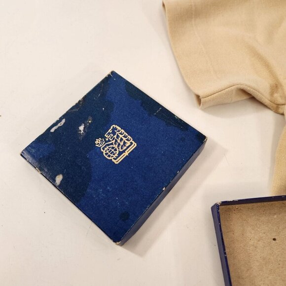 Royal Bank Coasters & T-Shirt LOT 1970s The Helpful Bank RBC Womens Medium Tiger - Picture 11 of 14